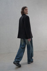Curved double knee denim pants