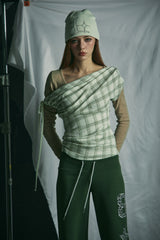 OFF STRING TOP