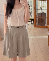 Rimo Pintuck Bermuda Slacks