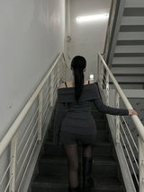 Cross off shoulder