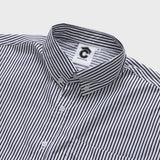 インフィニットカレッジロゴワンポケットストライプシャツ / ブラック-ホワイト [Unisex]