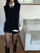 Deli V-neck overfit side slit knit vest (2 colors)