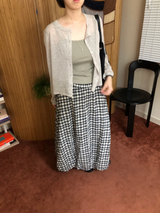 Flow check skirt
