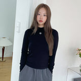 ロゴステッチウールモックネックウォーマーTシャツ