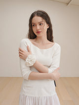 Cosymosy White Camellia Scrunchie