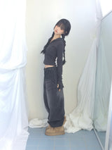 Fingerhole line hooded half zipup
