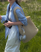 Isre Lapia shoulder bag