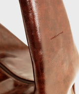 Loop gloss brown