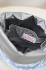 cozy lunch bag - white dot