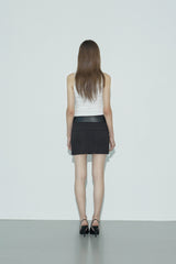 Square neck sleeveless_white