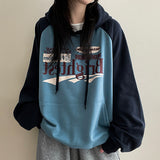 Leaf raglan colored hoodie