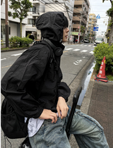 arc-in crop hood windbreaker