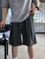 Look Wibird Supima Pigment Bermuda Pin Tuck Shorts