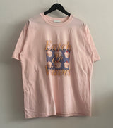 ウェーブカップケーキラウンドネックプリンティドレタリングオーバーサイズ半袖Tシャツ (3 colors)