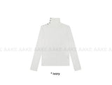 SIDE BUTTON TURTLENECK