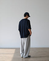BSTUDIOS_モメンツ 1/2 Tシャツ