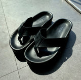 sunday summer leather flip-flop