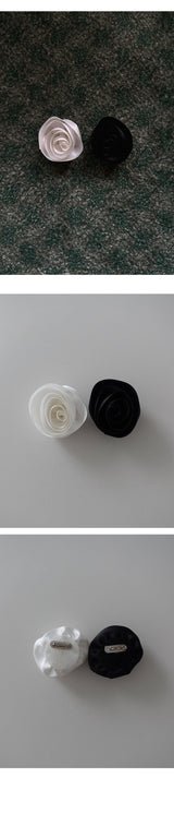 ローズフラワーブローチ (WHITE, BLACK 2COLORS!)