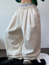 4000SOLD DENIM PINTUCK PANTS