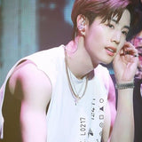 SVR-S613 Got7 Mark BamBam wearing silver 925 plain 8mm plain silver ring