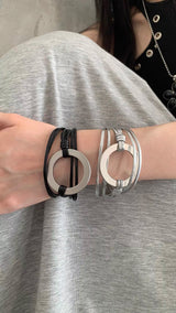 O ring leather bangle(2color)