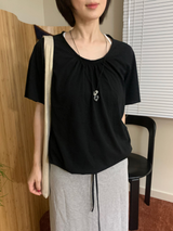 String shirred t-shirt