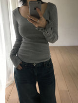 [ee] Berry Button T