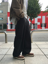 メイヴンスタッデッドカーブドデニムパンツ2C