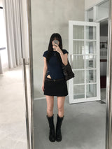 button T-shirt (4 colors)