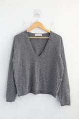 Soft V-neck Layered Knitwear