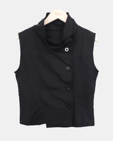 Mihyu High-Neck Button Vest