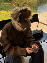 RELABEL Corduroy Retro Logo Embroidered Earflap Gradient High-Puff Faux Fur Contrast Colour Military-Style Baseball Cap