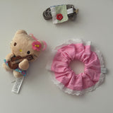 PINK LACE SCRUNCHIE