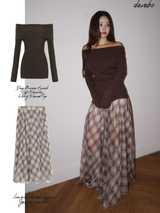 Deep Brown V-neck Off-Shoulder Long-Sleeved Top