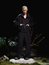 RELABEL 24AW Bug-Owned Form Black Half-High Stand-Up Collar Bat-Sleeve Silhouette Printed Jacket