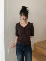Hiel V-Neck Roll-Up 7-Sleeve T-Shirt