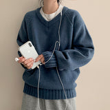 Lily Daily Reglan V-Knit