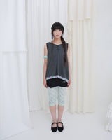 FLORAL LACE DOUBLE HOOD SLEEVELESS / CHARCOAL