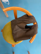 leaves girl bag