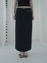 Illoque Pocket Nylon Long Skirt