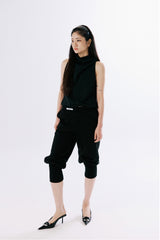 High neck sleeveless top [BLACK]
