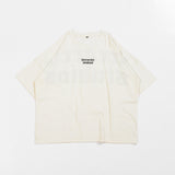 Hierarchy Studios - ホワイトワイドロゴオーバーサイズTシャツ