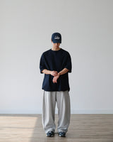 BSTUDIOS_モメンツ 1/2 Tシャツ