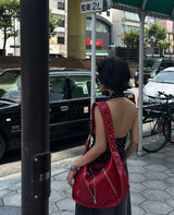 チリビッグバックルパンチングショルダーバッグ