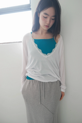 lace deep V T (3c)