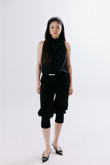 High neck sleeveless top [BLACK]