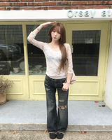Jasmine lace T