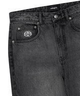 BACK LOGO WASHED DENIM PANT