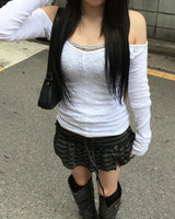 VネックスリムTシャツ