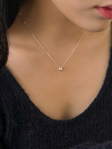 Sleek necklace (silver)